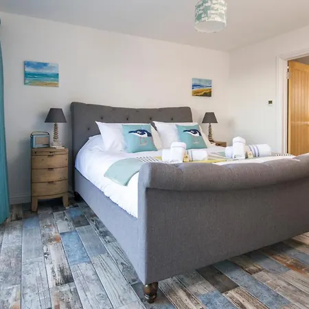 St Ives * Carbis Bay